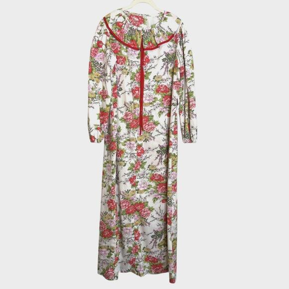 Unbranded Other - Vintage Handmade Floral Housecoat Size Large Lounge Robe Long Sleeve White Pink